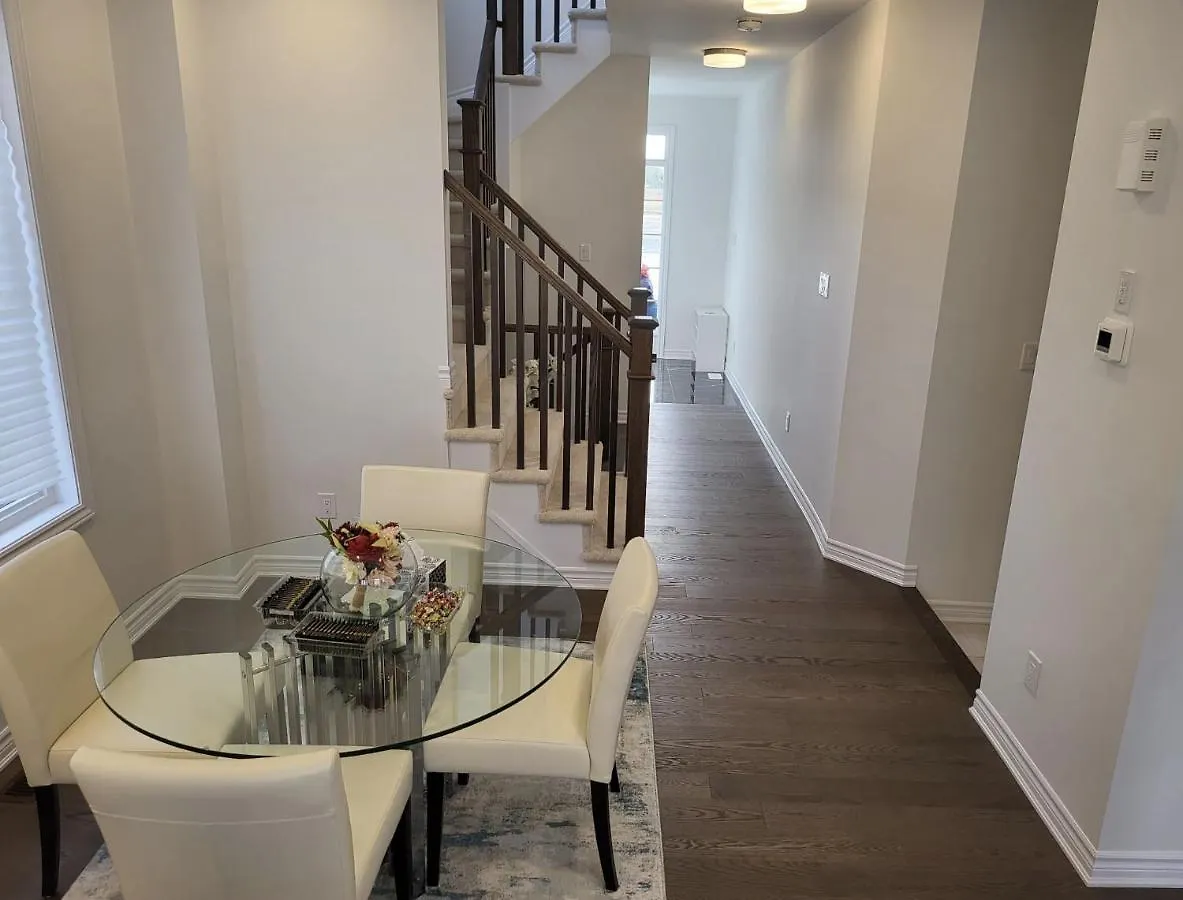 Luxury Home Ottawa 0*,